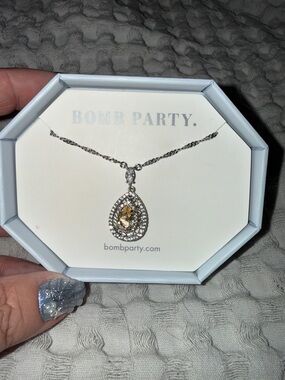 Bomb Party Necklace RBP3463 Circle of Sparkle